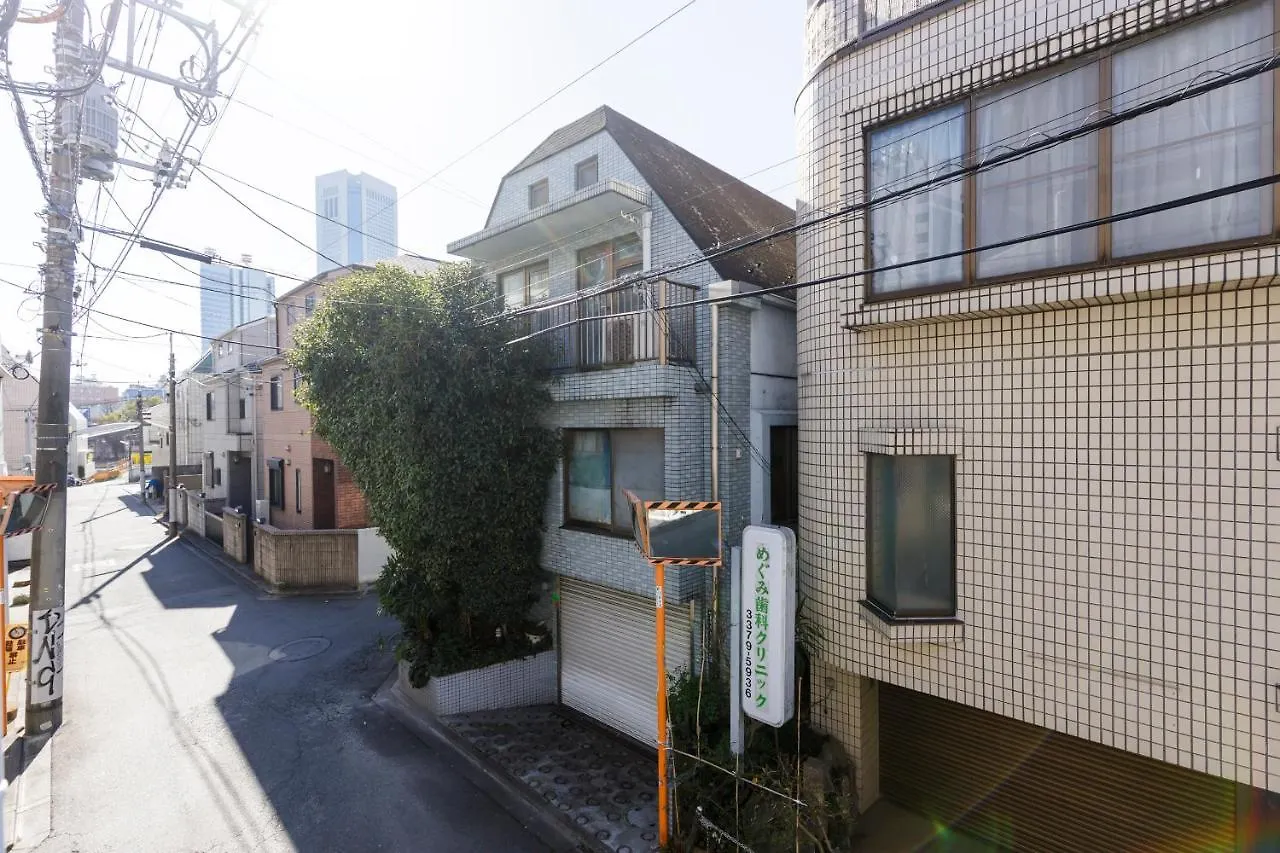 Apartament 【楽宿nishishinjuku】新築3階建 まるまる貸切最大8名 駅近5分 各階wifi 飲食多数 Tokio