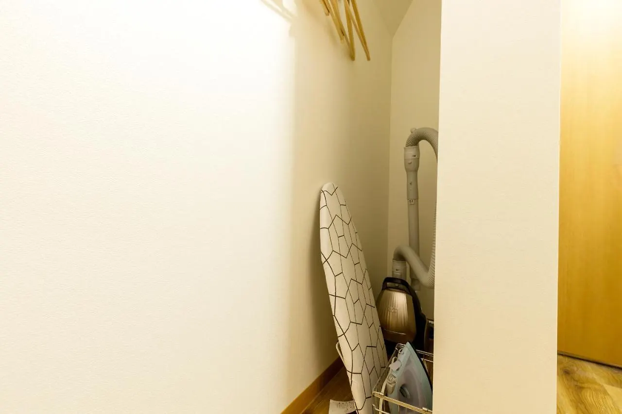 Apartament 【楽宿nishishinjuku】新築3階建 まるまる貸切最大8名 駅近5分 各階wifi 飲食多数 Tokio